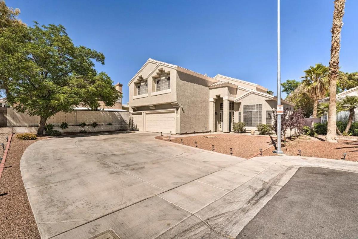Villa A Beautiful House With Hot Tub, Grill & Games! à Las Vegas Extérieur photo