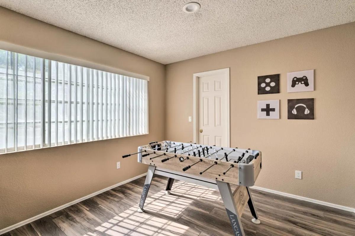 Villa A Beautiful House With Hot Tub, Grill & Games! à Las Vegas Extérieur photo