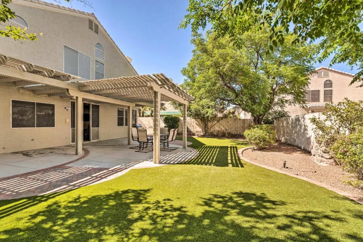 Villa A Beautiful House With Hot Tub, Grill & Games! à Las Vegas Extérieur photo